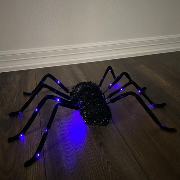 Halloween Black LED Spider 21in Large Haunted House Prop Creepy Lawn Decor New - Picture 6 of 7